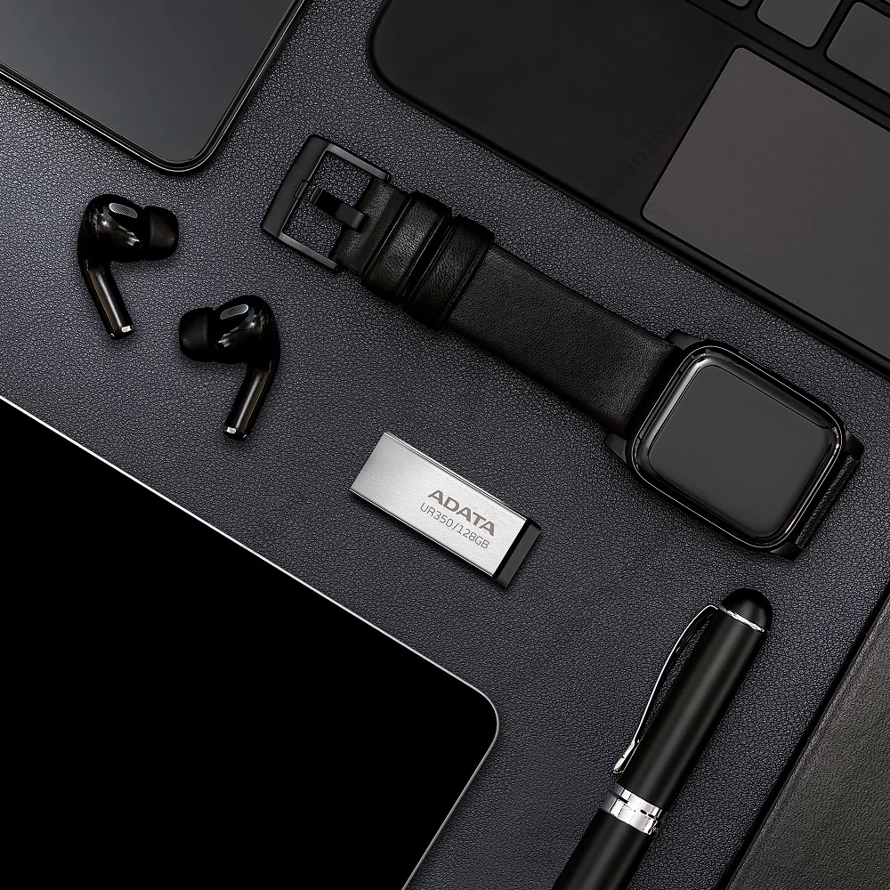 ADATA UR350 USB 3.2 GEN 1 FÉMHÁZAS PENDRIVE 32GB BARNA