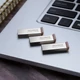 ADATA UR350 USB 3.2 GEN 1 FÉMHÁZAS PENDRIVE 32GB BARNA
